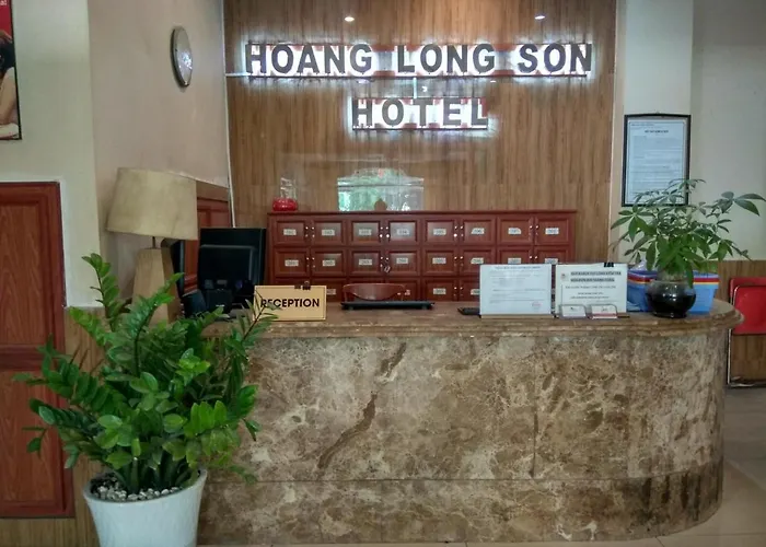 Khách sạn Hoàng Long Sơn 3 The Six